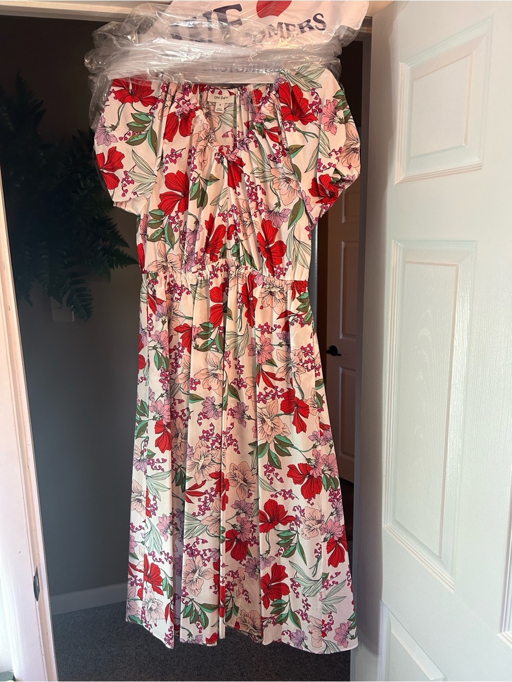 Floral Off-Shoulder Midi Dress in Cream and Red